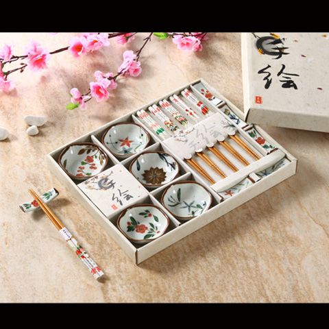 手绘陶瓷碟、筷架、木筷子餐具套装