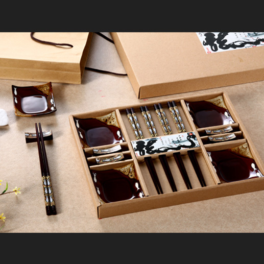 木筷子、木架、陶瓷碟子餐具套装
